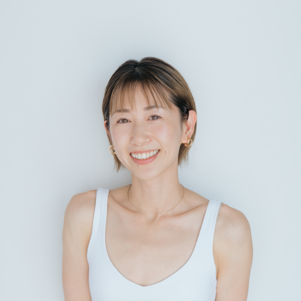 インストラクター Emi